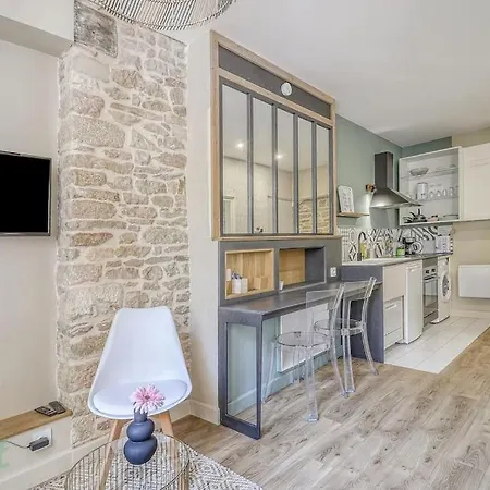 Comfortable Fully Equipped - Center